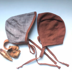 Linen Bonnets (Reversible)
